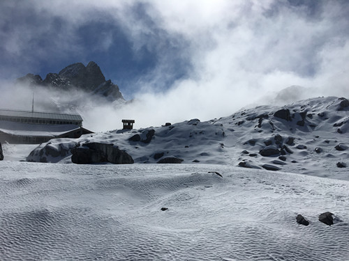 玉龍雪山